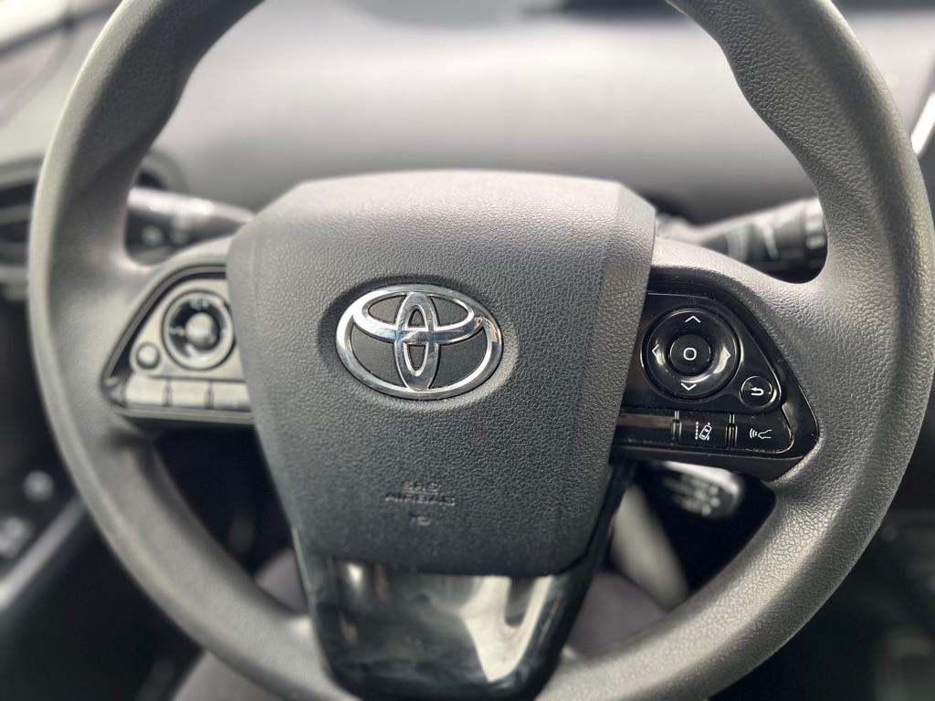 Toyota Prius LE 2022