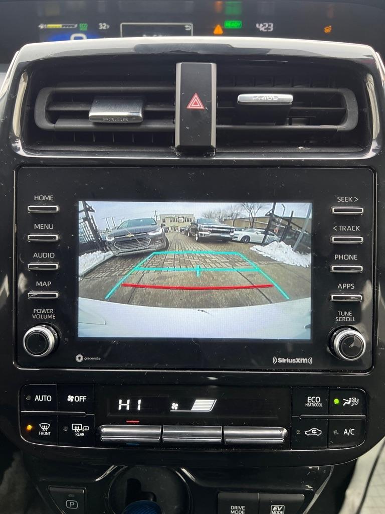 Toyota Prius LE 2022