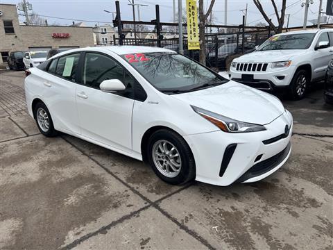 2022 Toyota Prius LE