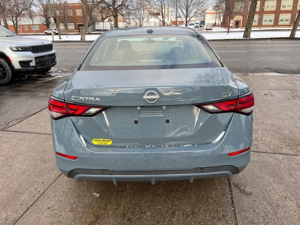 Nissan Sentra SV 2024