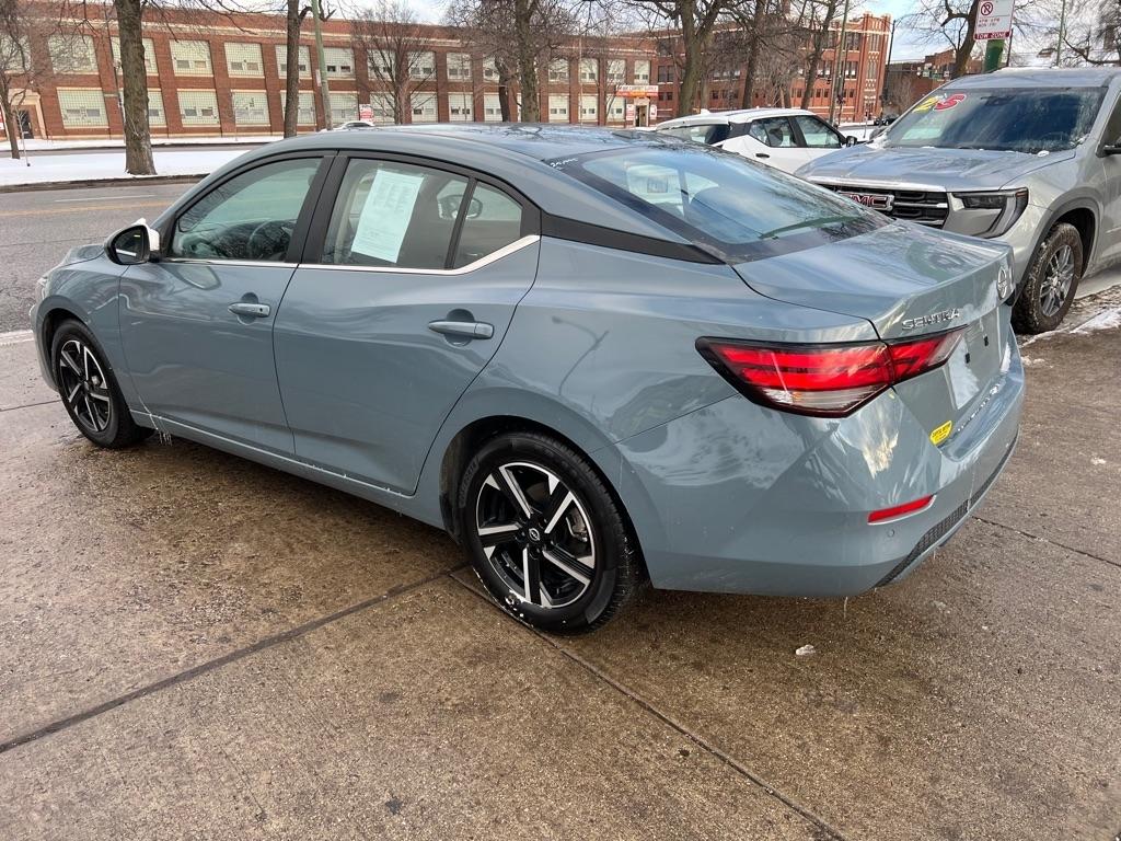 Nissan Sentra SV 2024