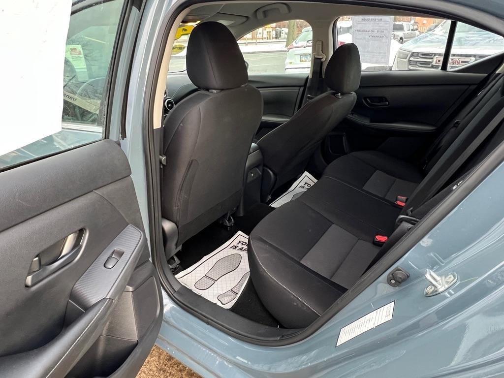 Nissan Sentra SV 2024