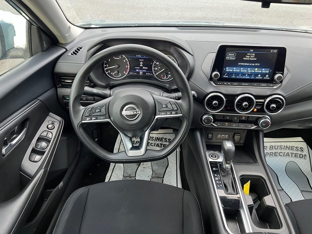 Nissan Sentra SV 2024