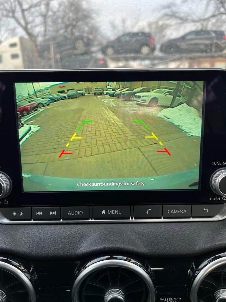 Nissan Sentra SV 2024