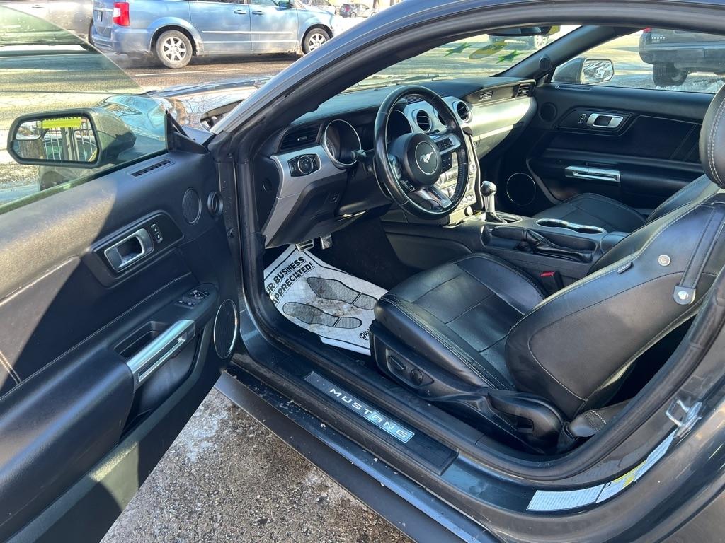 Ford Mustang EcoBoost Premium Coupe 2020