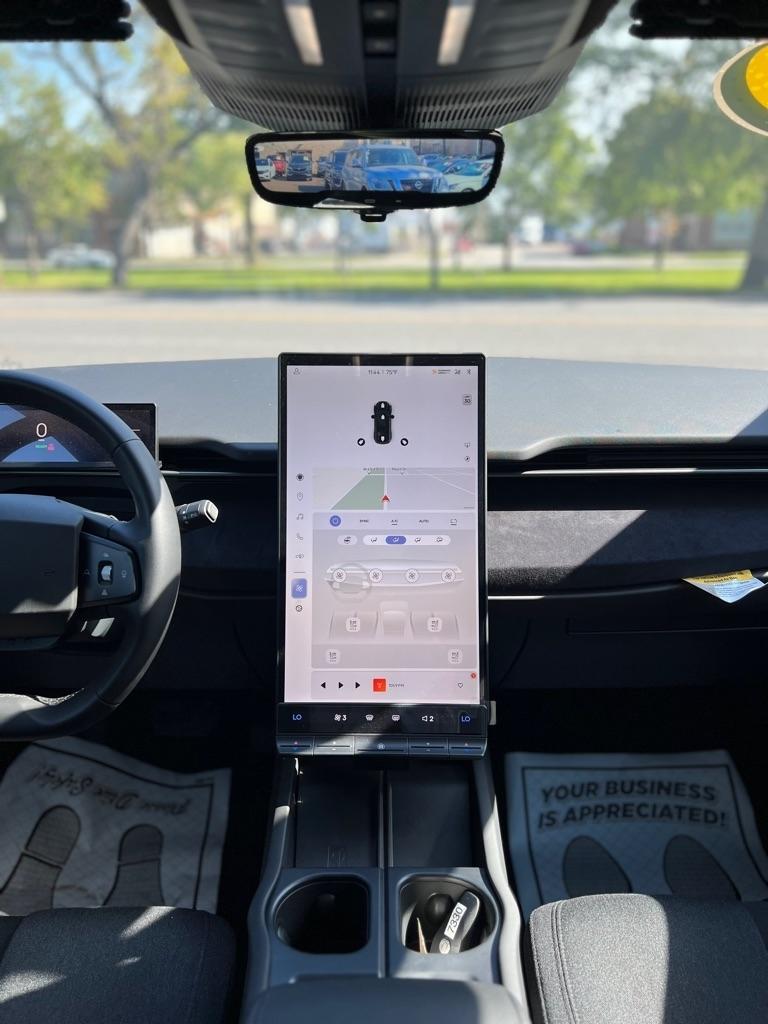 Fisker Ocean Ultra 2023