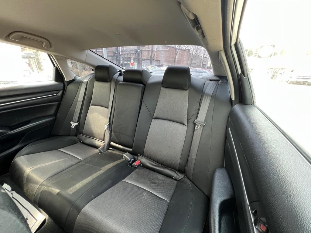 Honda Accord LX CVT 2020