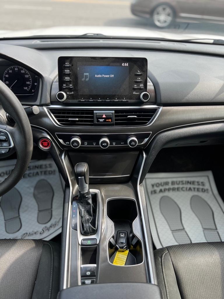 Honda Accord LX CVT 2020