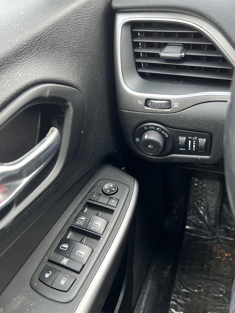 Jeep Cherokee Latitude Plus 4WD 2021