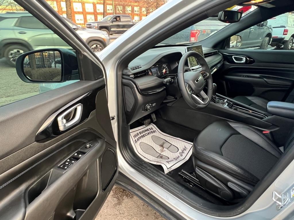 Jeep Compass Latitude 2025