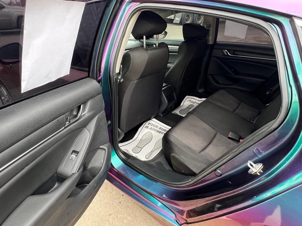 Honda Accord LX CVT 2020