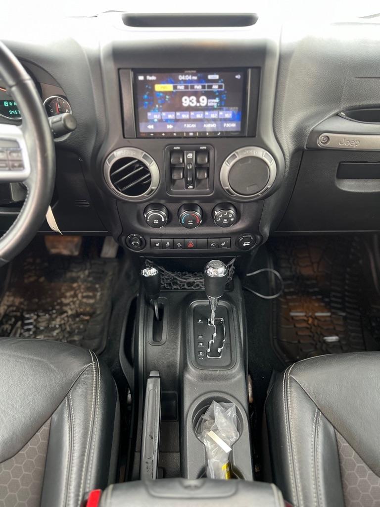 Jeep Wrangler Unlimited Sport 4WD 2017