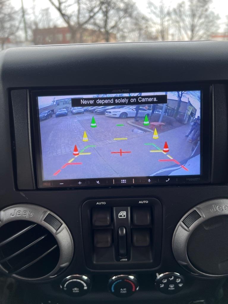 Jeep Wrangler Unlimited Sport 4WD 2017