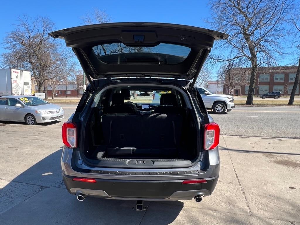 Ford Explorer XLT AWD 2022