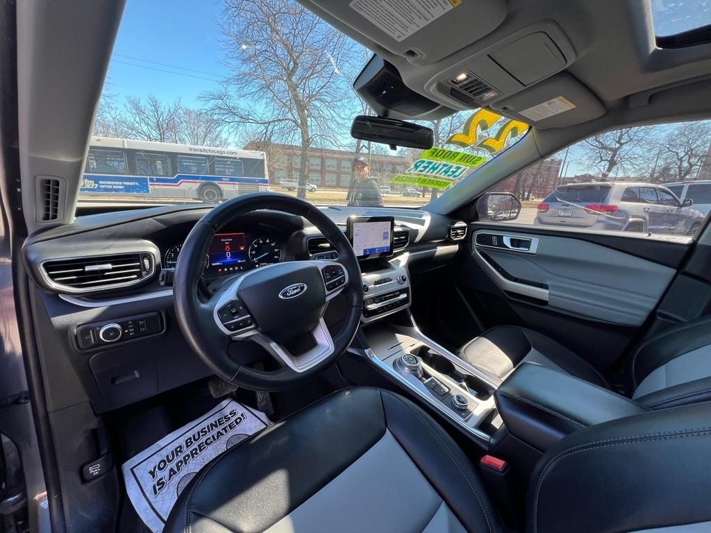 Ford Explorer XLT AWD 2022