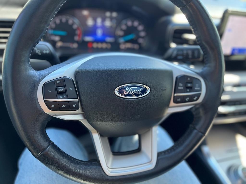 Ford Explorer XLT AWD 2022