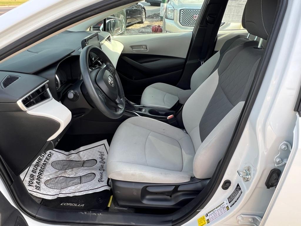 Toyota Corolla LE 2022