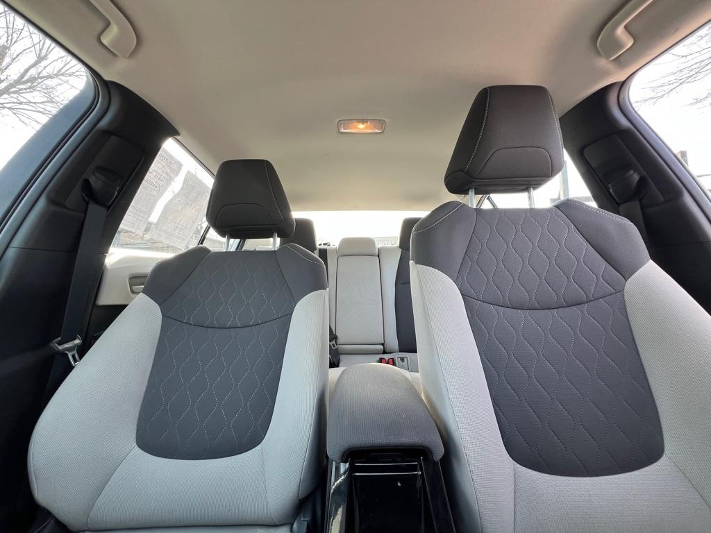 Toyota Corolla LE 2022