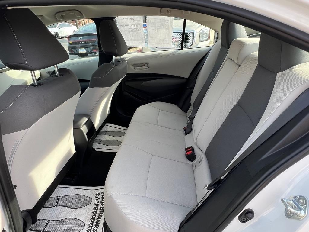 Toyota Corolla LE 2022