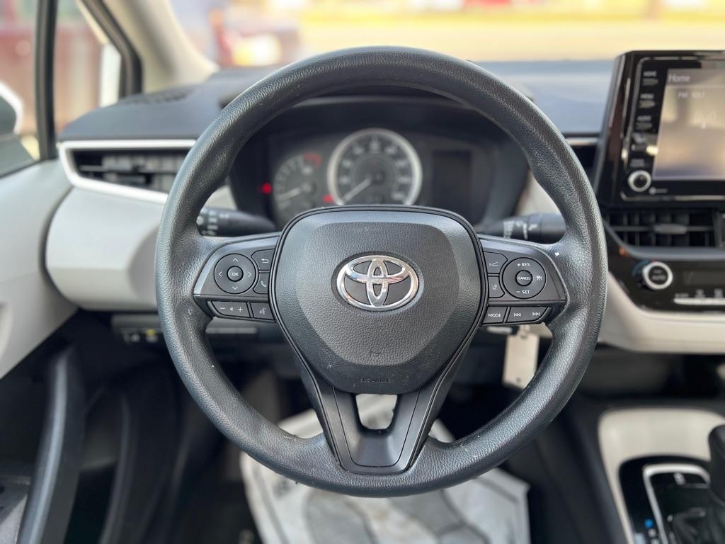 Toyota Corolla LE 2022