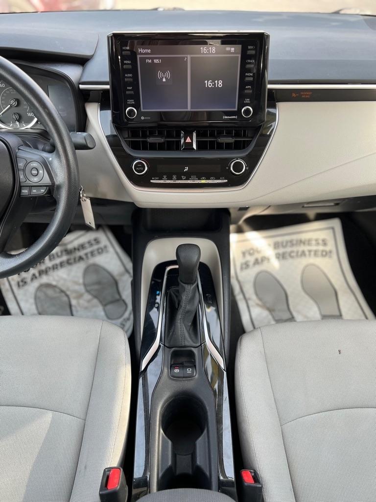 Toyota Corolla LE 2022