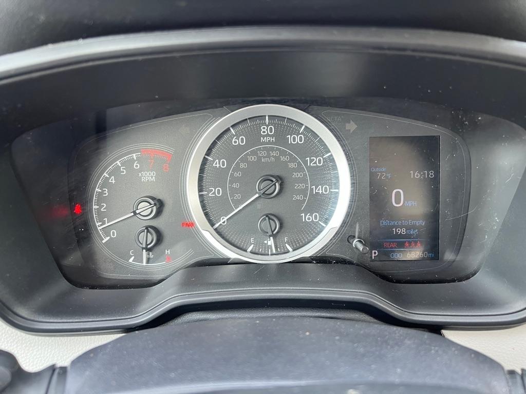 Toyota Corolla LE 2022