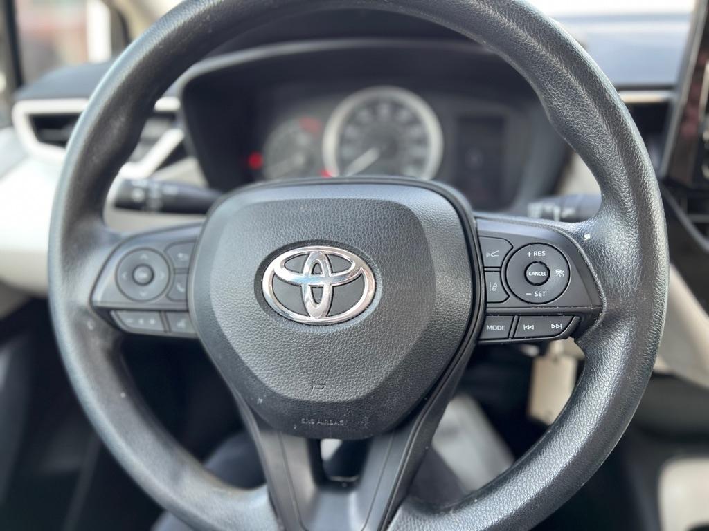 Toyota Corolla LE 2022
