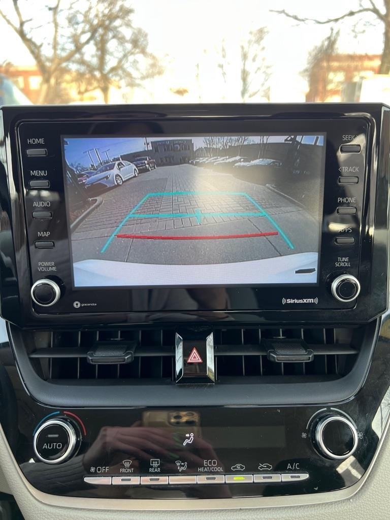 Toyota Corolla LE 2022