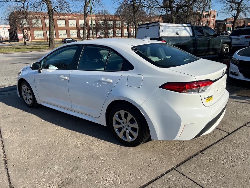 Toyota Corolla LE 2022