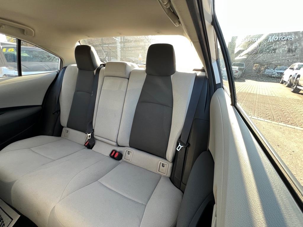 Toyota Corolla LE 2022