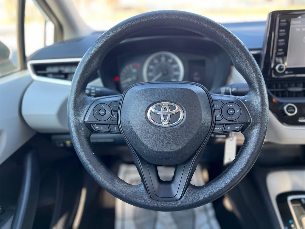 Toyota Corolla LE 2022