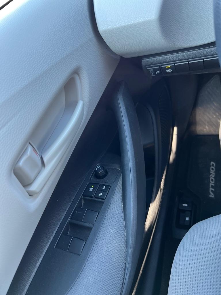 Toyota Corolla LE 2022