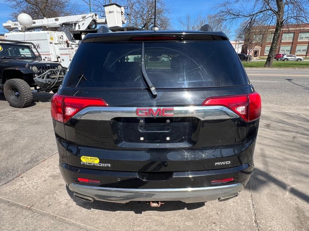 GMC Acadia Denali AWD 2019