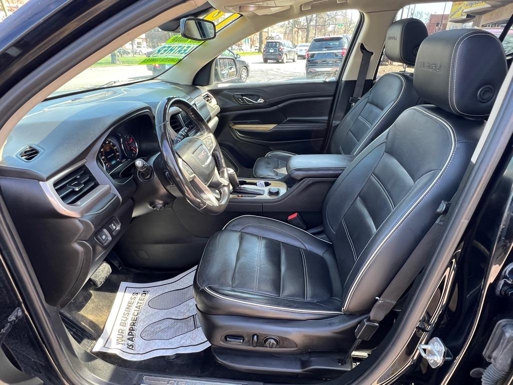 GMC Acadia Denali AWD 2019