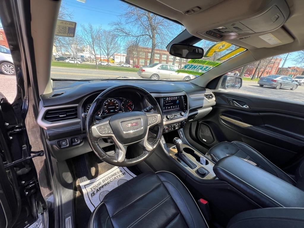 GMC Acadia Denali AWD 2019