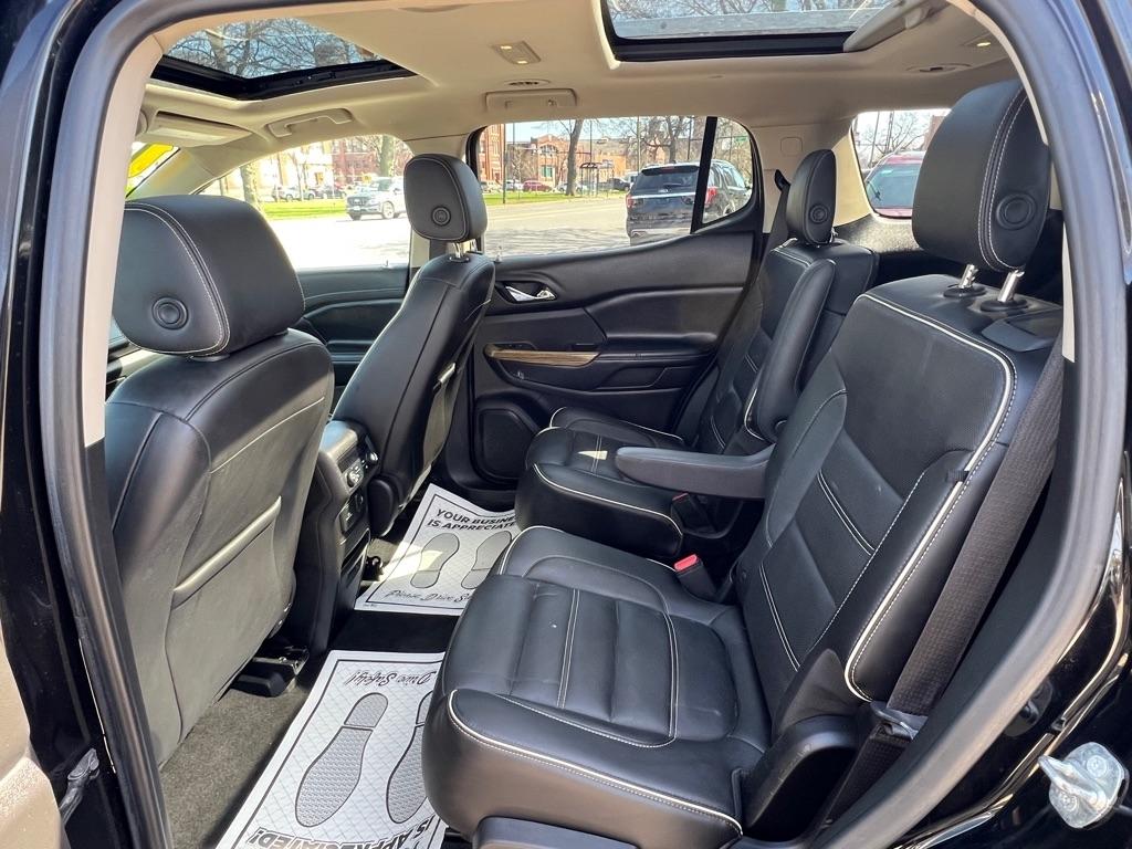 GMC Acadia Denali AWD 2019