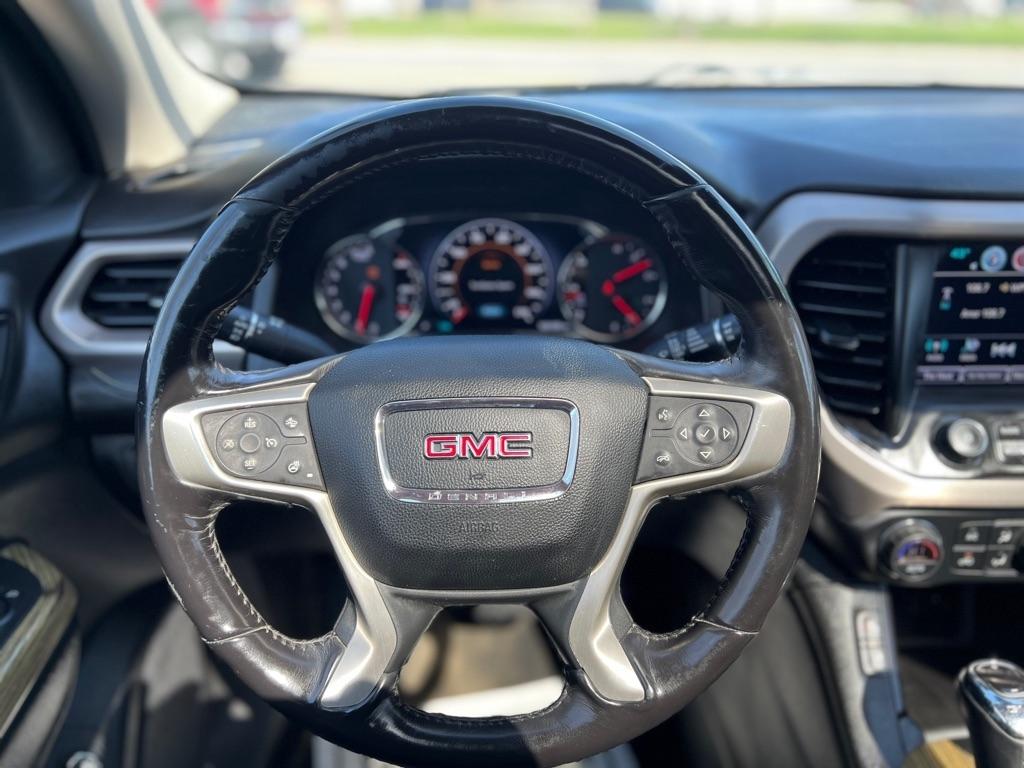GMC Acadia Denali AWD 2019