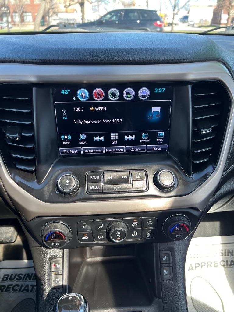 GMC Acadia Denali AWD 2019