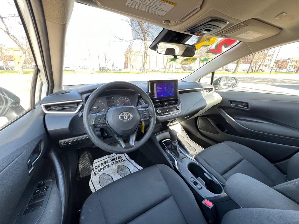 Toyota Corolla LE 2024