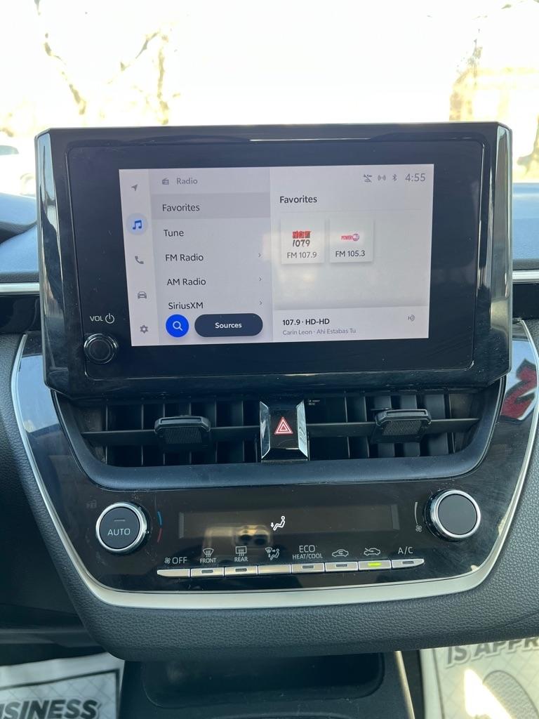 Toyota Corolla LE 2024