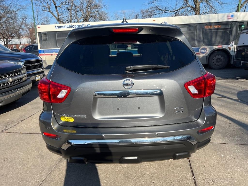 Nissan Pathfinder SV 4WD 2020