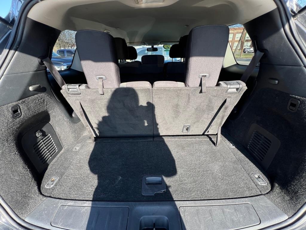 Nissan Pathfinder SV 4WD 2020