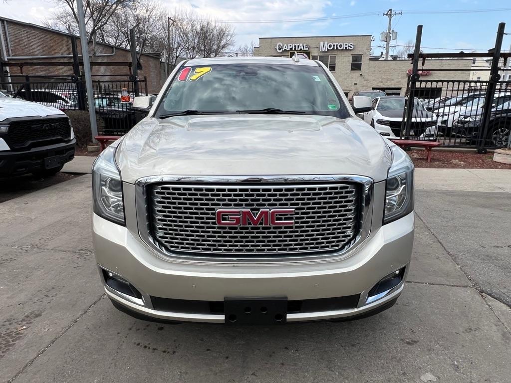 GMC Yukon Denali 4WD 2017