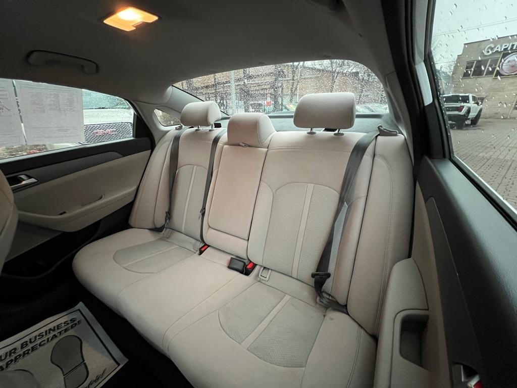 Hyundai Sonata SE 2017