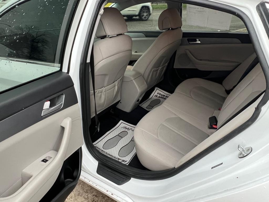 Hyundai Sonata SE 2017