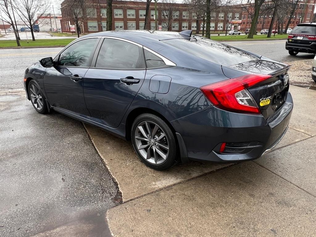 Honda Civic EX-T Sedan CVT 2019