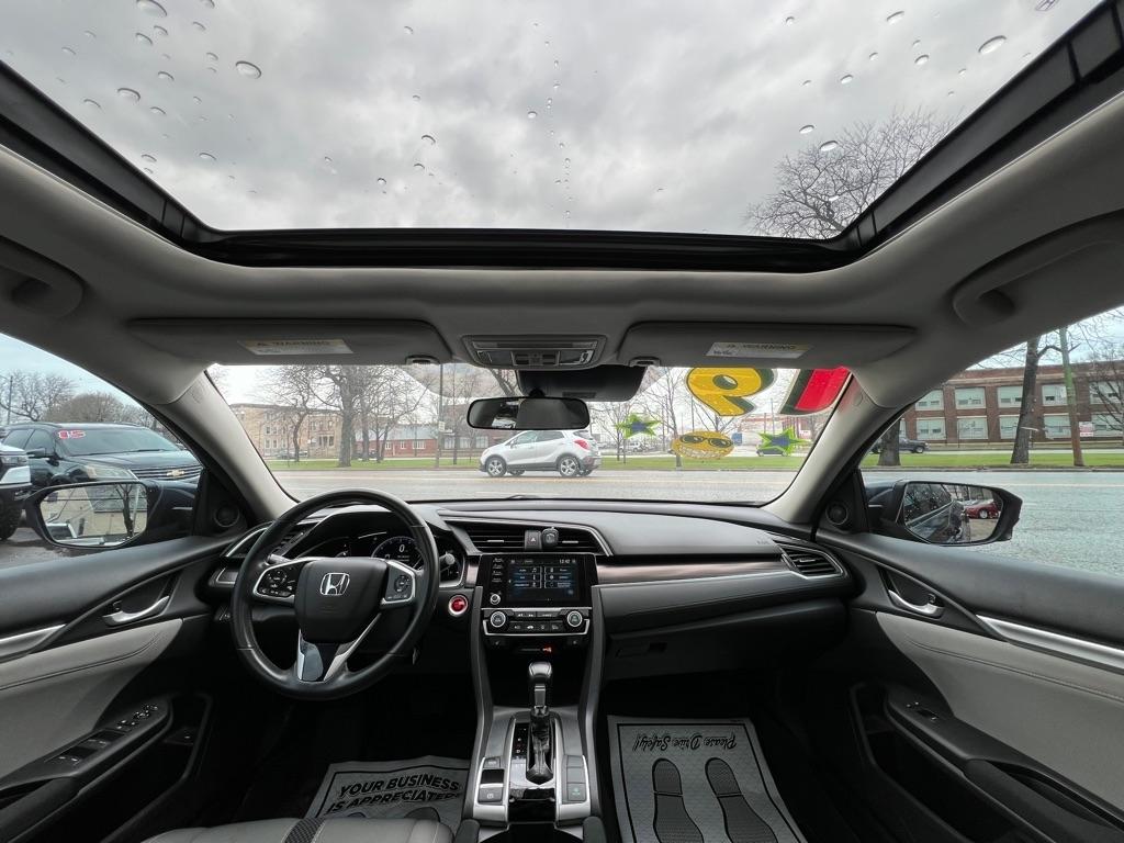 Honda Civic EX-T Sedan CVT 2019