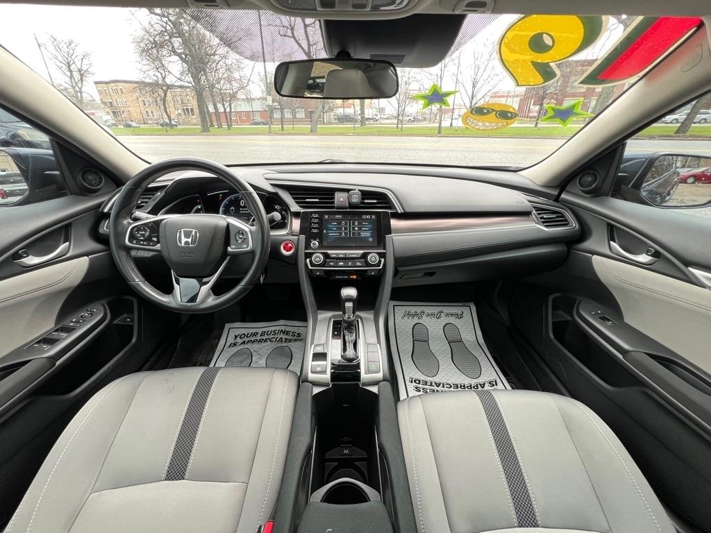 Honda Civic EX-T Sedan CVT 2019