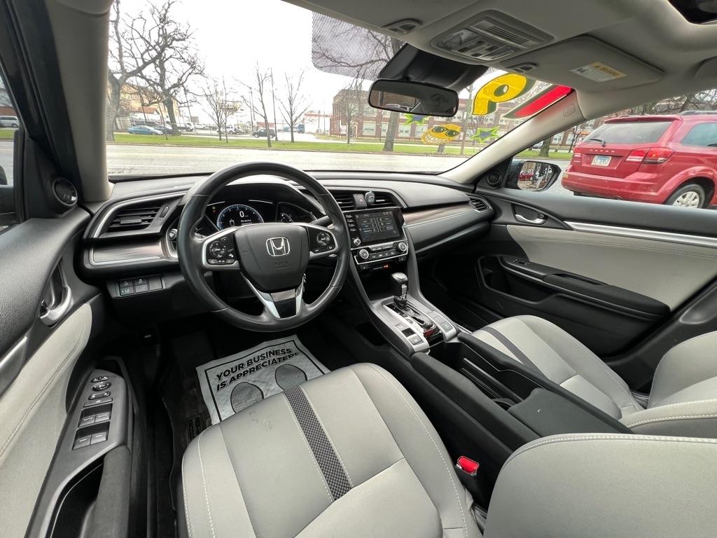 Honda Civic EX-T Sedan CVT 2019