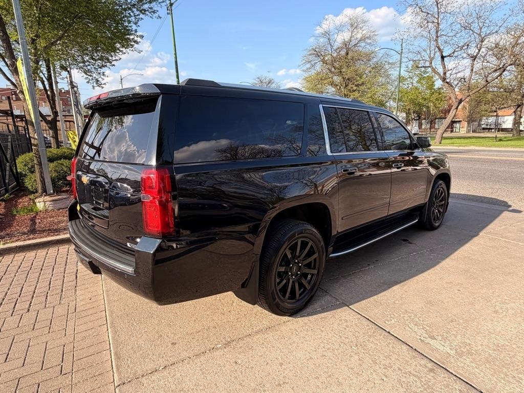 Chevrolet Suburban Premier 4WD 2017